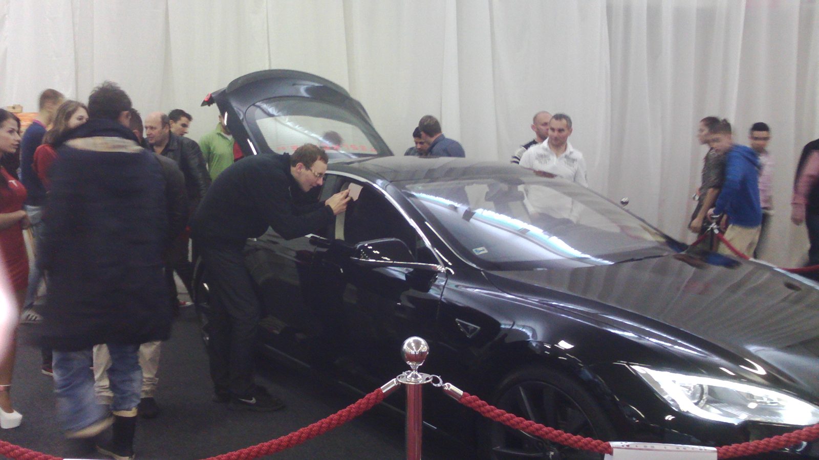 Tesla Model S na Autosalóne Bratislava 2014